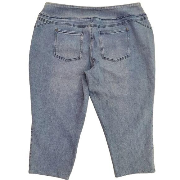 DG2 by Diane Gilman | Denim Capris  Pants - Picture 2 of 6